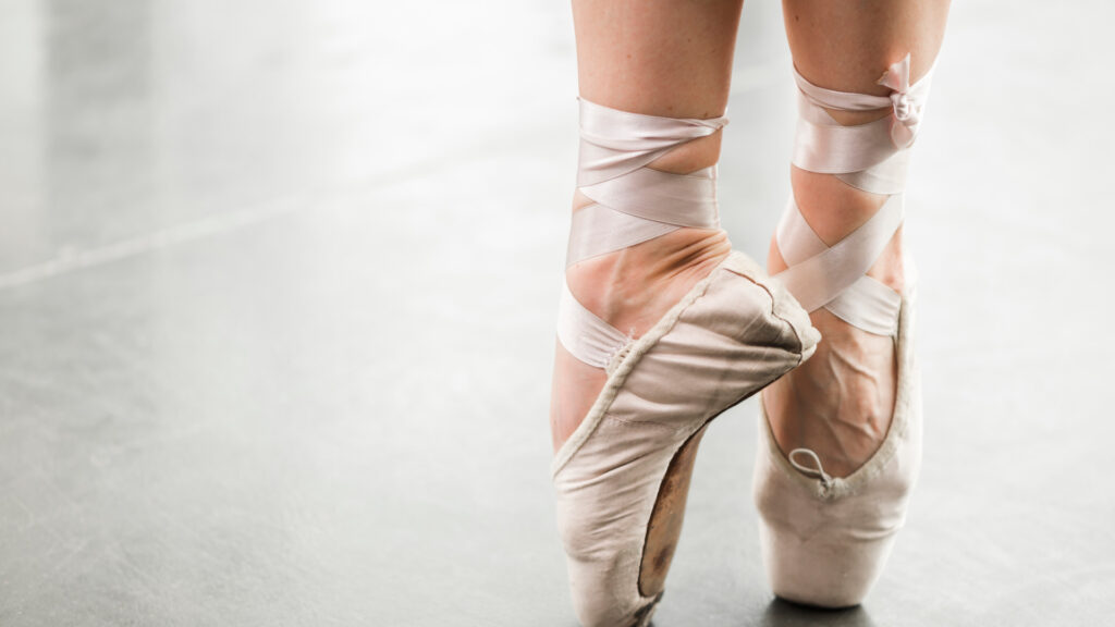 Причины развития деформации Хаглунда